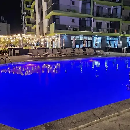 Waterfront - Pool & Langa Plaja * Năvodari