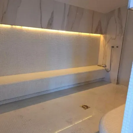 Appartement Waterfront - Pool & Langa Plaja